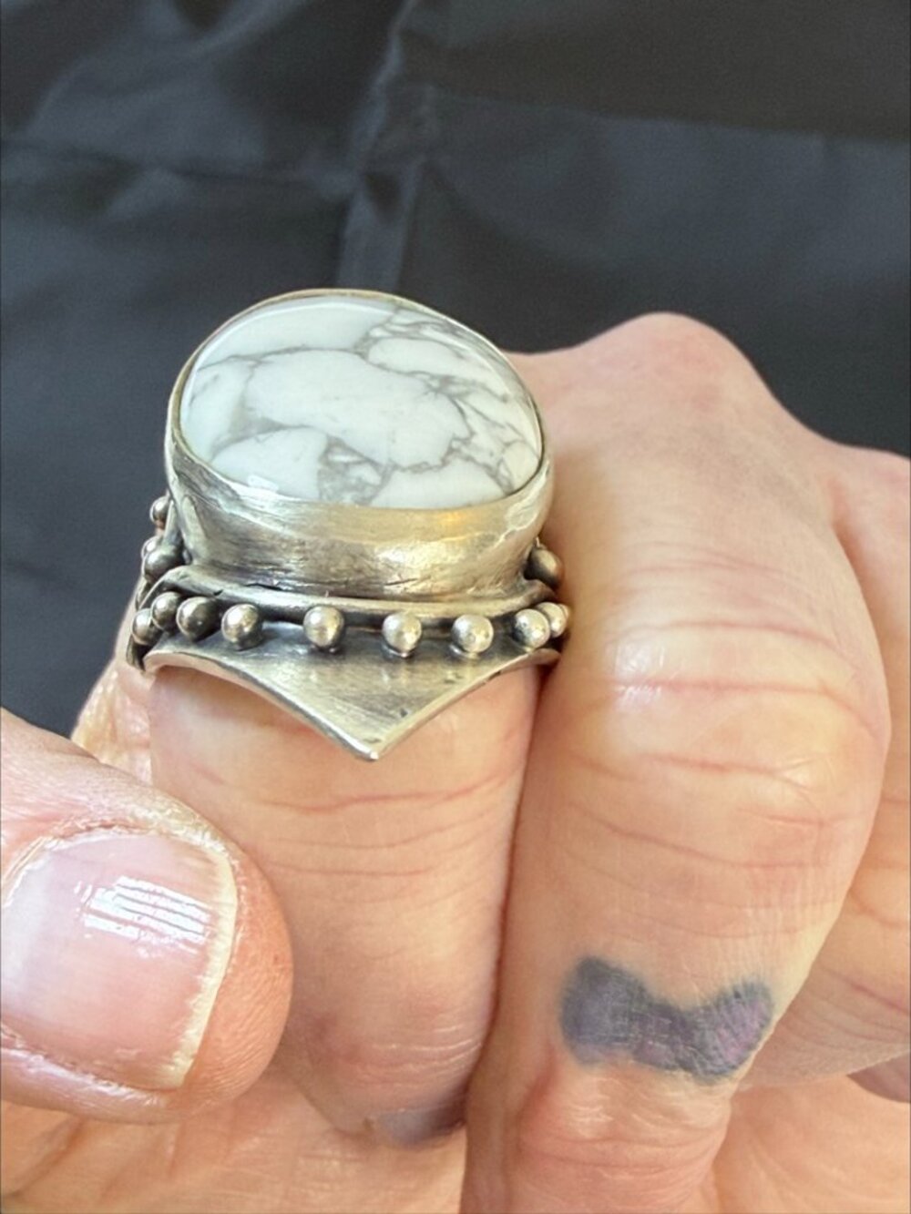Acid Queen OOAK Warrior Shield Ring Howlite Lrg Sterling Silver Handmade Size 9 - Picture 12 of 13